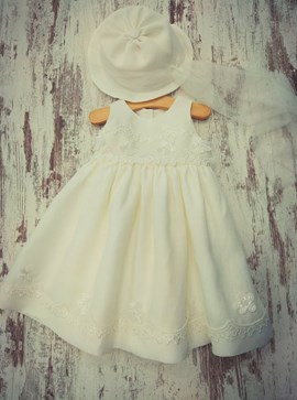 Βαπτιστικό φόρεμα